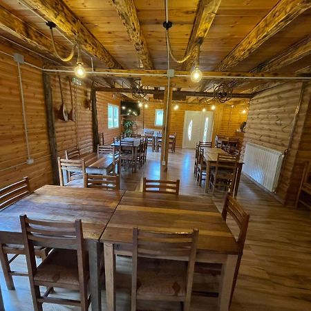 Bujtina Zemra Tradites Теті Екстер'єр фото